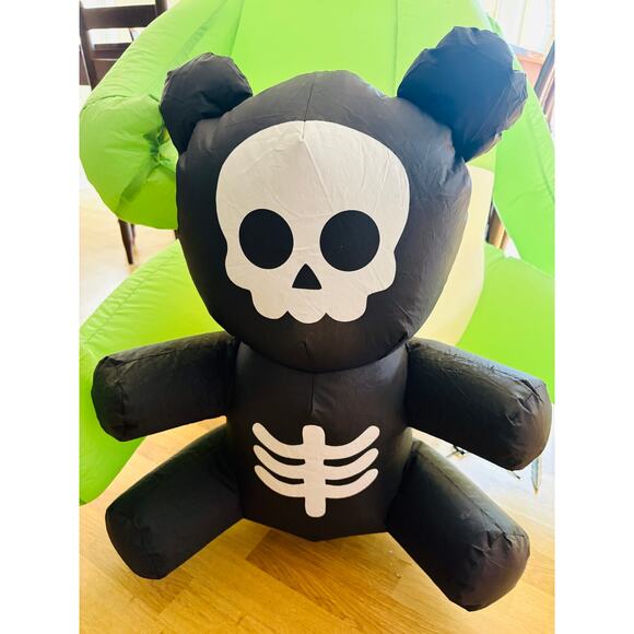 Target Gemmy Animated Airblown Inflatable Nom Nom Baby w/Pacifier, 66”Tall Green - Picture 5 of 5